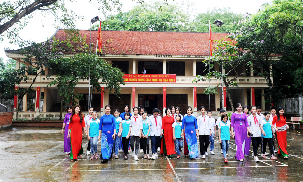 Như suối nguồn chảy mãi...